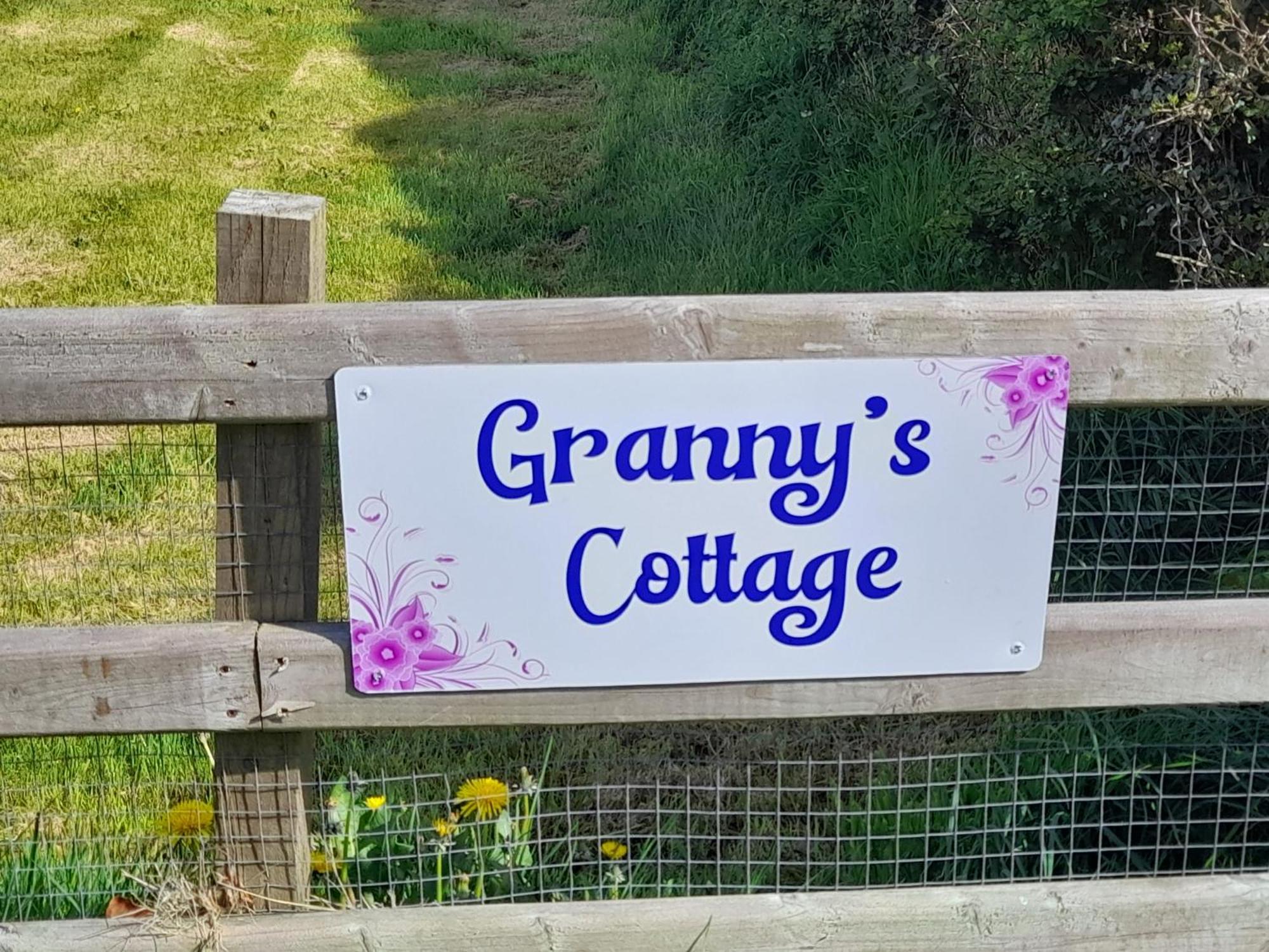 Granny'S Cottage, A Lovely Lakeside Cottage Donegal Town Zewnętrze zdjęcie